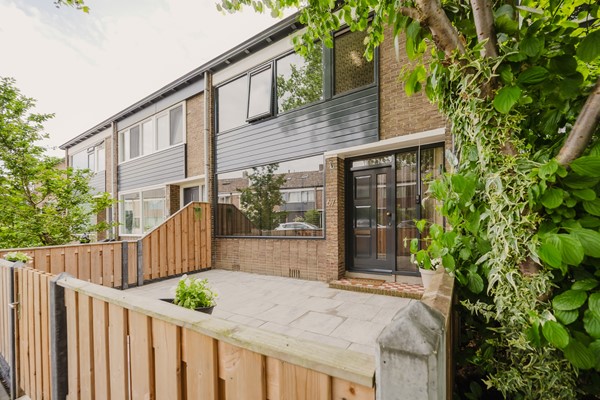 Medium property photo - A.M. de Jongstraat 67, 3202 AC Spijkenisse